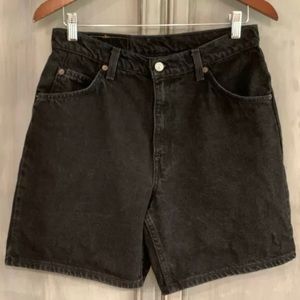 Levi’s Vintage 950 relaxed fit jean shorts